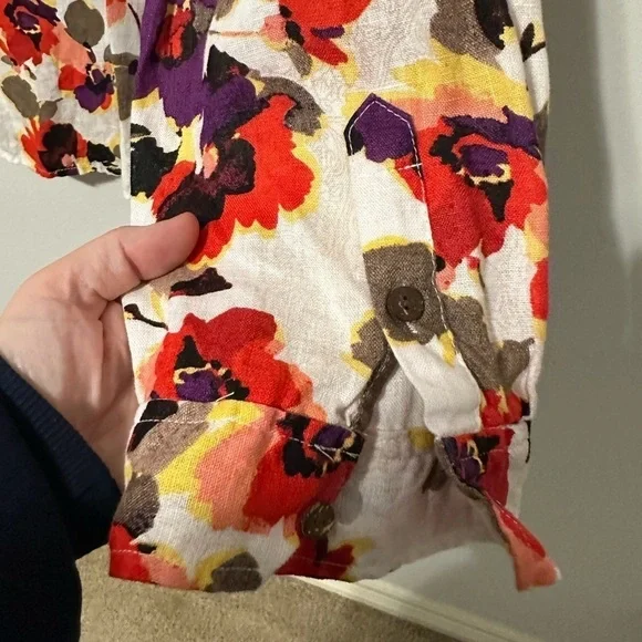 JM Collection Green and Red Button Down Shirt with Notched Collar - Picture 5 of 7